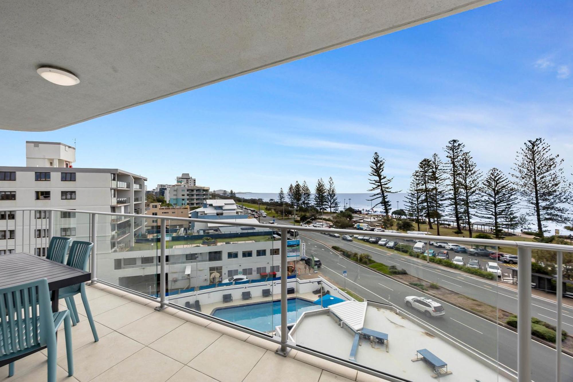 Mandolin Resort Alexandra Headland Exterior foto